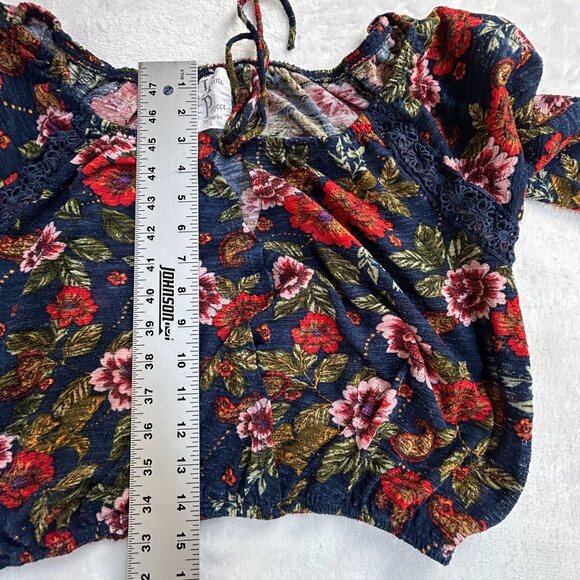 Haute Project Womens Floral Boho Bell Sleeve Cropped Top Blouse Large Navy/Red - Picture 8 of 8